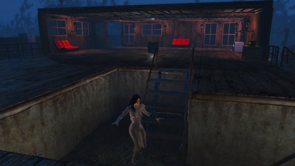 Ночные купания в бассейне