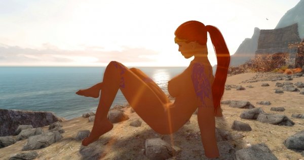 Шэйла валяется на пляже..