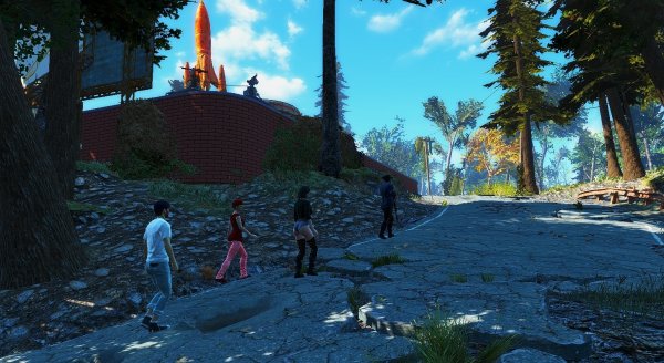 Престон и Ко" проходя мимо моей Кр.Ракеты