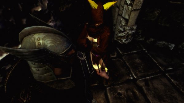 Придралась к стражнику )