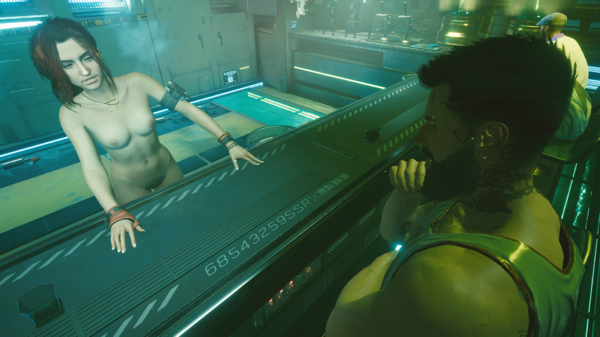 Ви и Клер общаются.