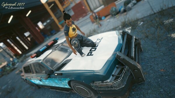 Ви снялась в рекламе полицейских авто ;)