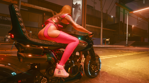 Ви катается по ночному городу и ..