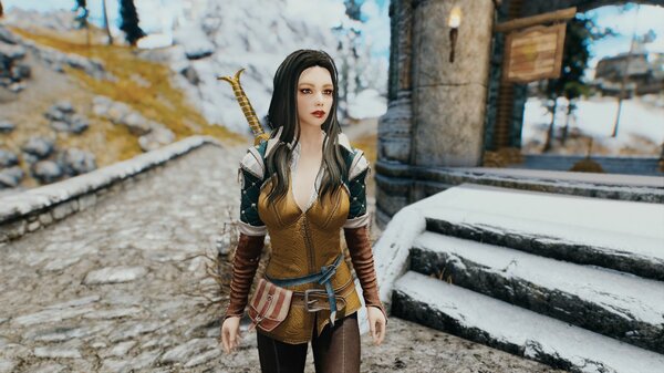 Чудо-женщина рядом с Голым Драконом.