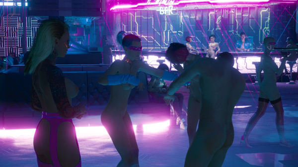 Ви хочет присоединиться к танцующим, но стесняется.