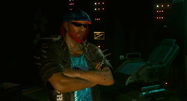 Левая рука с боевым имплантом.. ;)