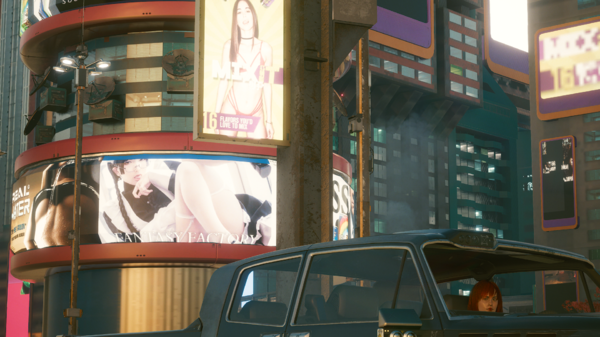 Ахегао фейсы на двух билбордах.