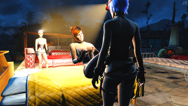 Айви нашла способ как успокоить возбудившуюся Трисс .