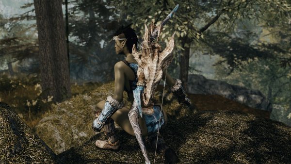 МИРРОЯ с костяными стрелами..