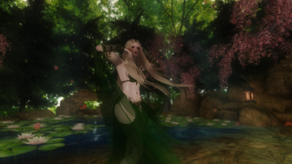 Эльфийка у пруда