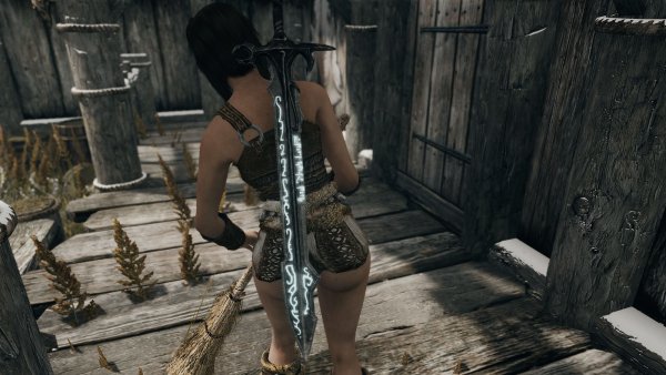 Рия и подруга и воин, и по хозяйству ))