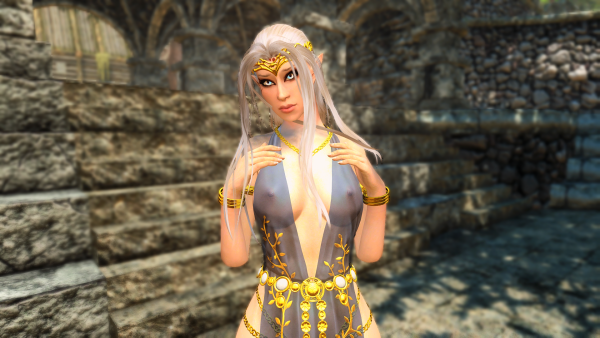 Лифелия, эльфийка полукровка