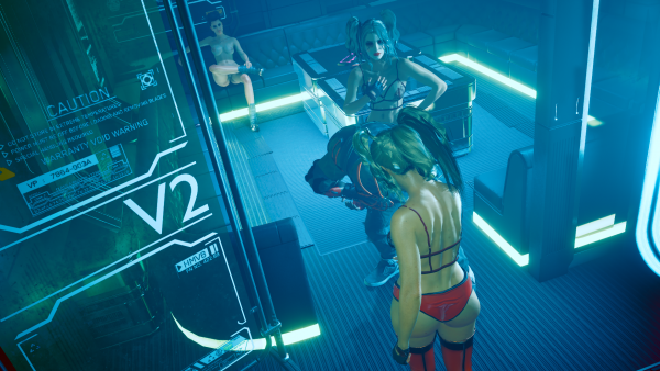 Близняшки Ви_Харли:-"Ну что - теперь пропустишь нас к Бестии?" - 3.