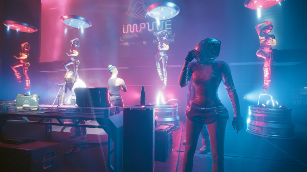 Легенду «Посмертия» - Ви, даже пригласили на сцену.