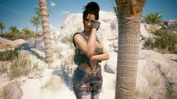 Панам в открыла нижнюю часть груди и cвой "соблазнительный" животик - 1.