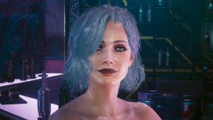 Обновлённая и довольная Эвелин.